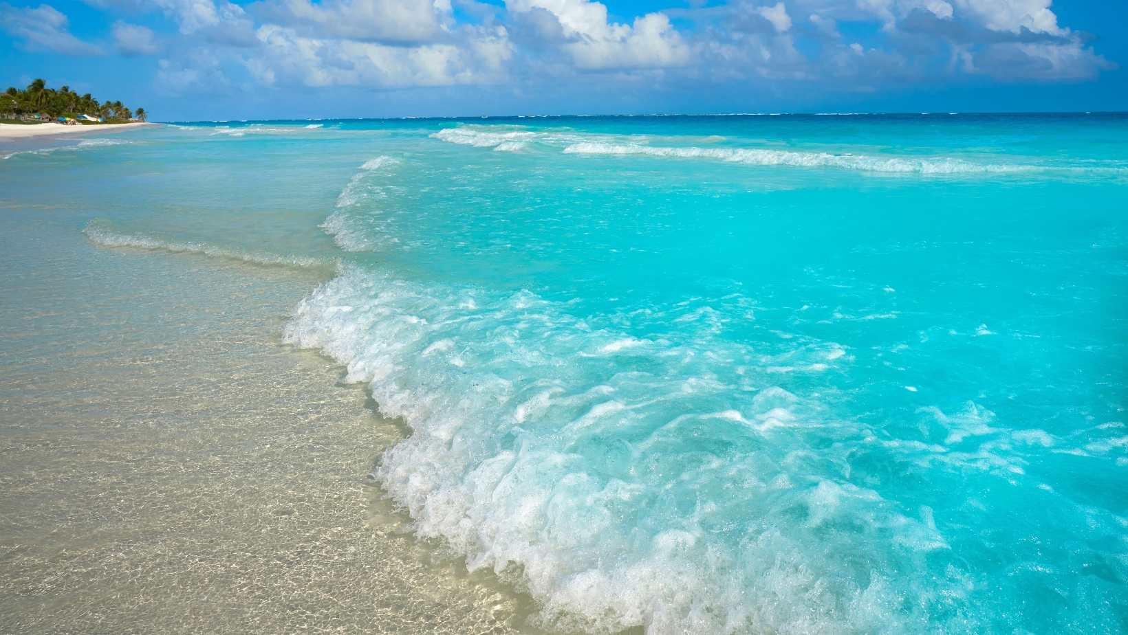 Meads Bay (Anguilla), West End: baia con spiaggia di sabbia finissima