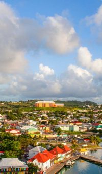 Saint John’s (Antigua): capitale Antigua e Barbuda, Piccole Antille